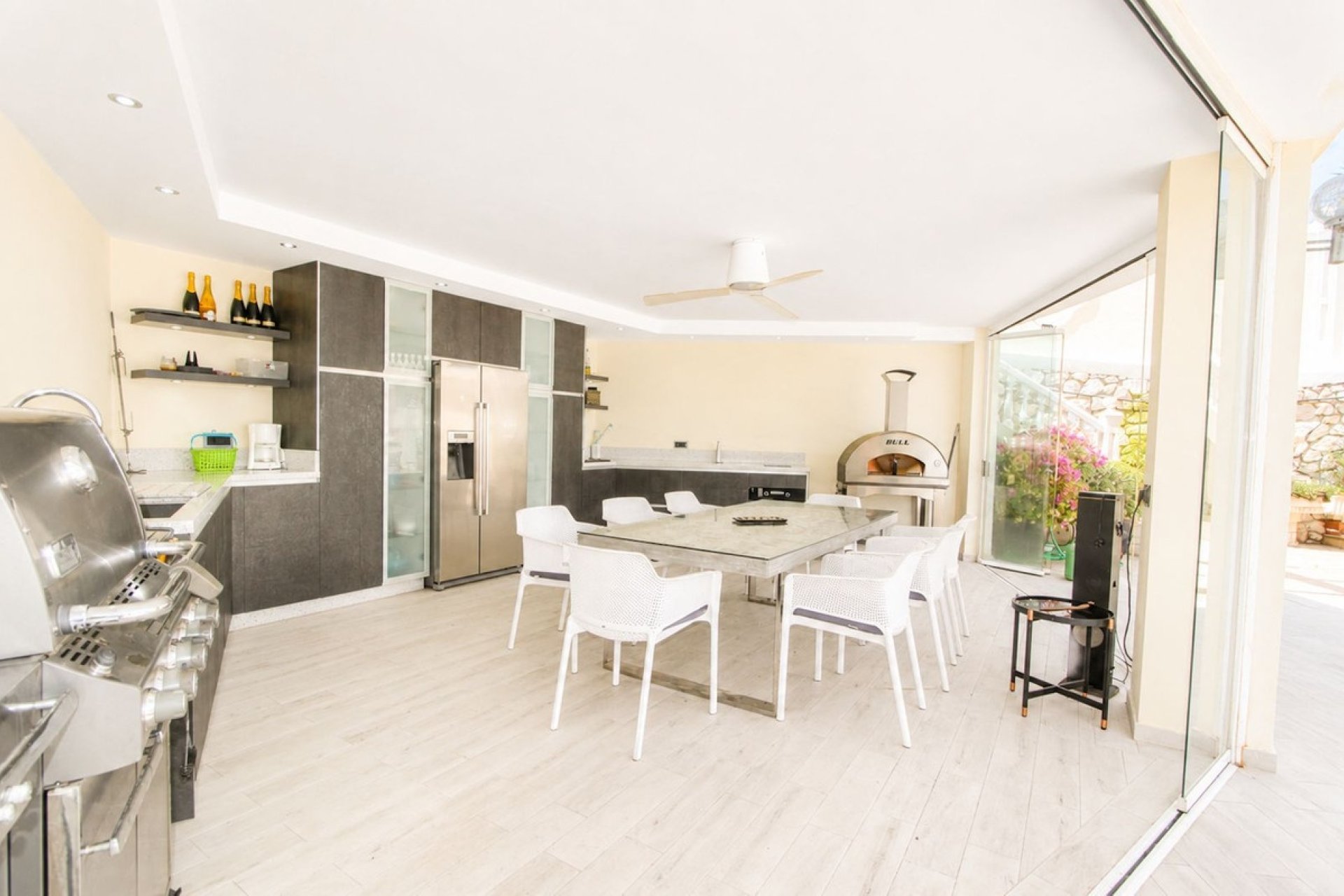 Herverkoop - Villa -
Elviria - Costa del Sol