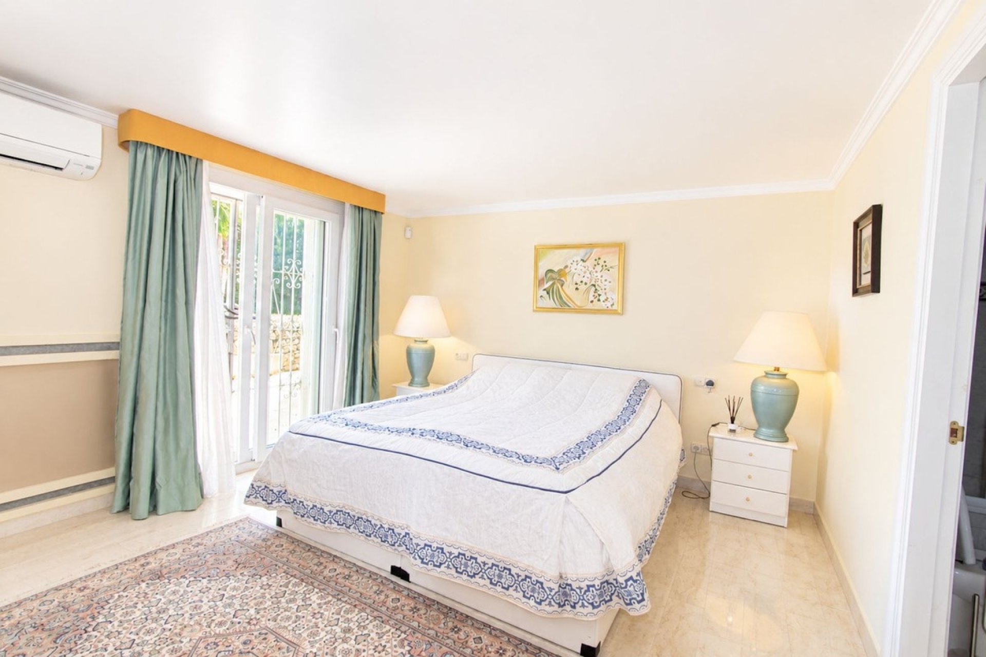Herverkoop - Villa -
Elviria - Costa del Sol