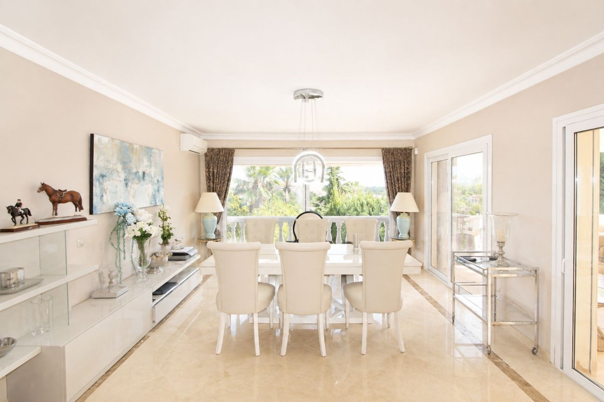 Herverkoop - Villa -
Elviria - Costa del Sol