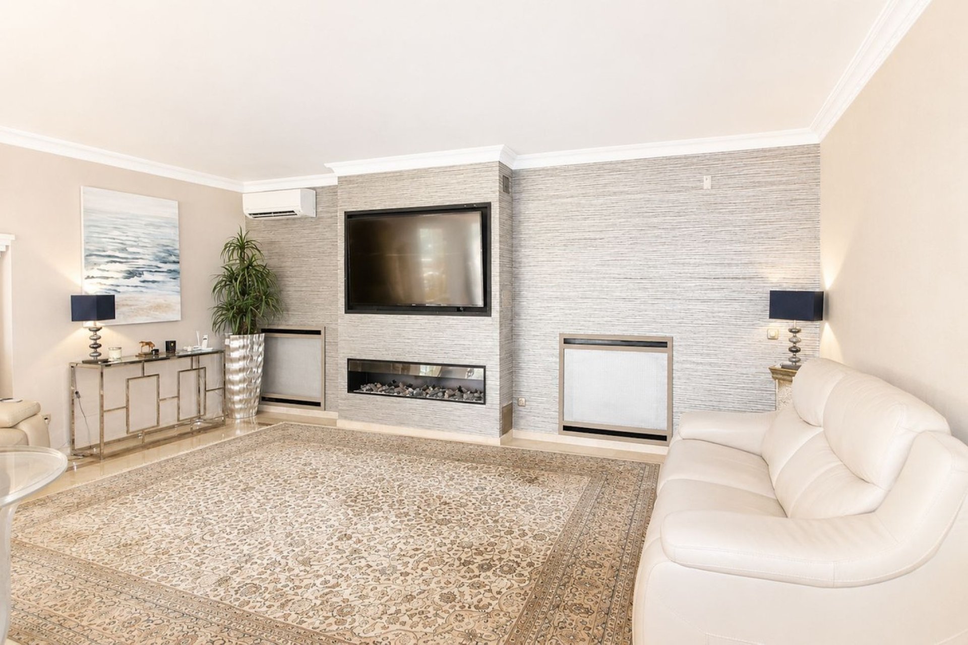 Herverkoop - Villa -
Elviria - Costa del Sol
