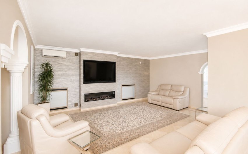 Herverkoop - Villa -
Elviria - Costa del Sol