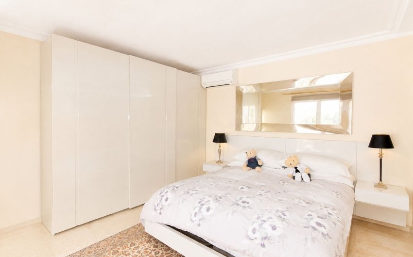Herverkoop - Villa -
Elviria - Costa del Sol