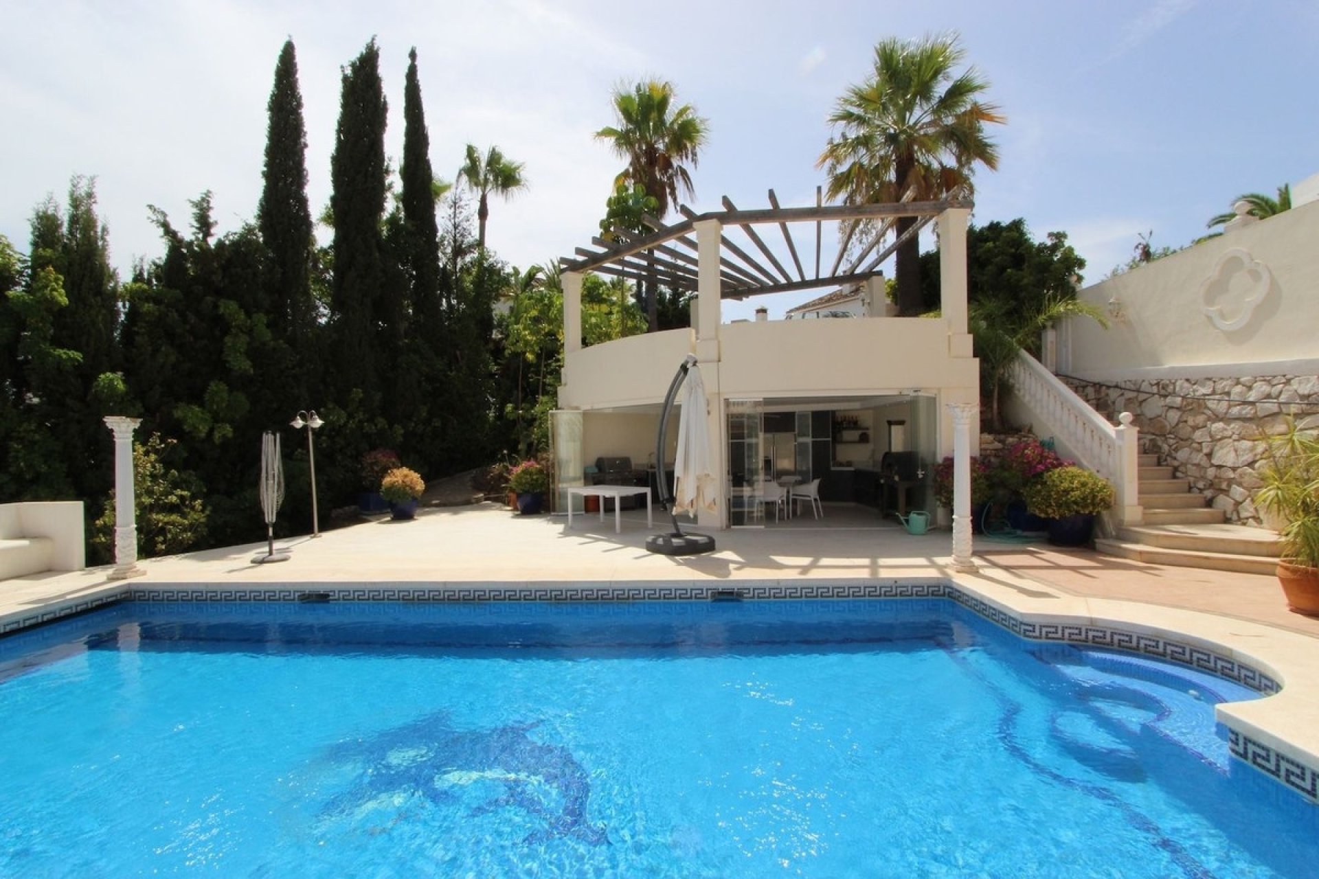 Herverkoop - Villa -
Elviria - Costa del Sol