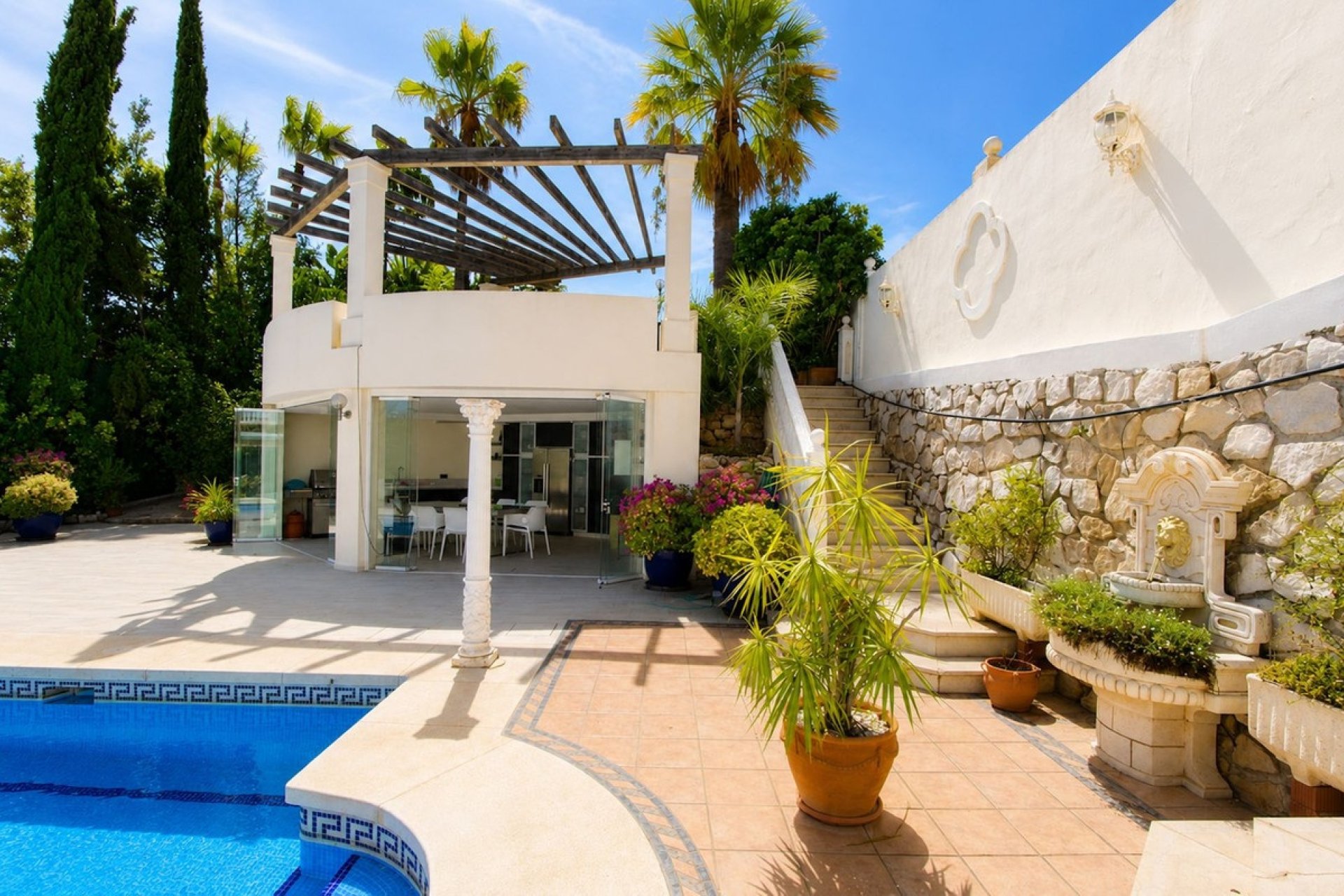 Herverkoop - Villa -
Elviria - Costa del Sol