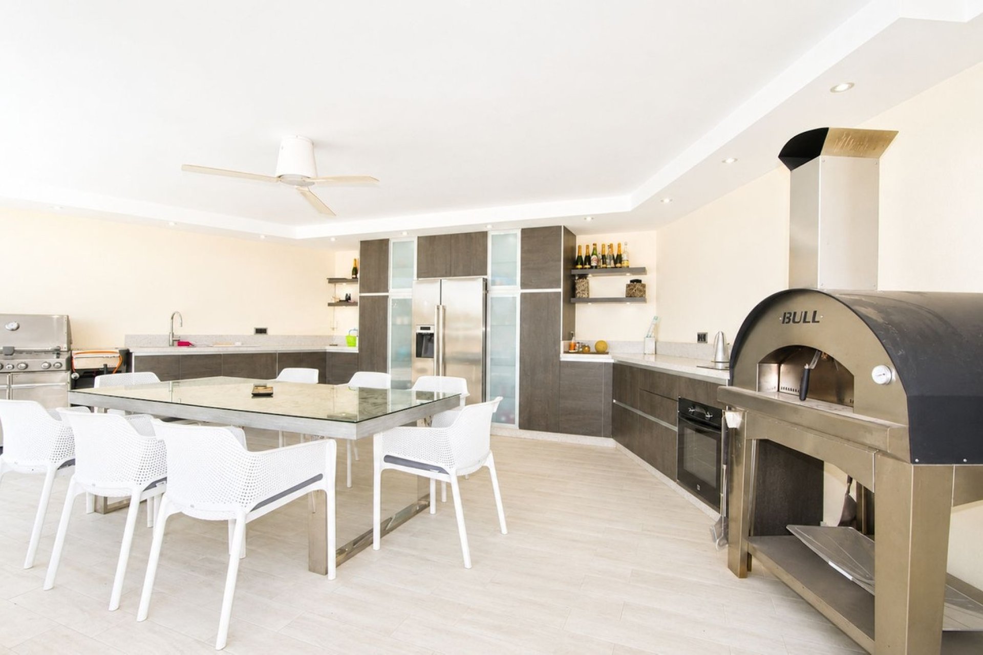 Herverkoop - Villa -
Elviria - Costa del Sol