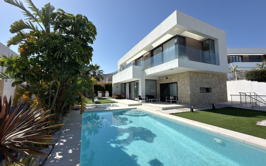 Herverkoop - Villa -
Finestrat - Costa Blanca