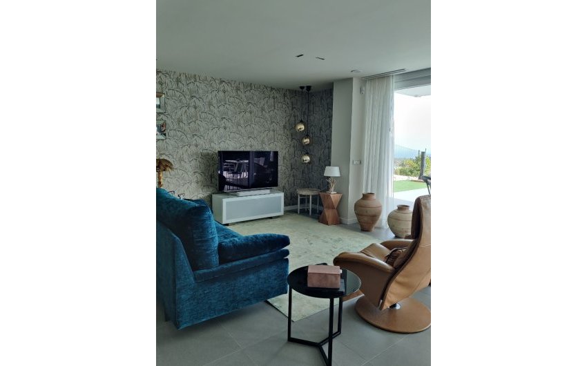 Herverkoop - Villa -
Finestrat