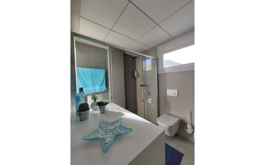 Herverkoop - Villa -
Finestrat