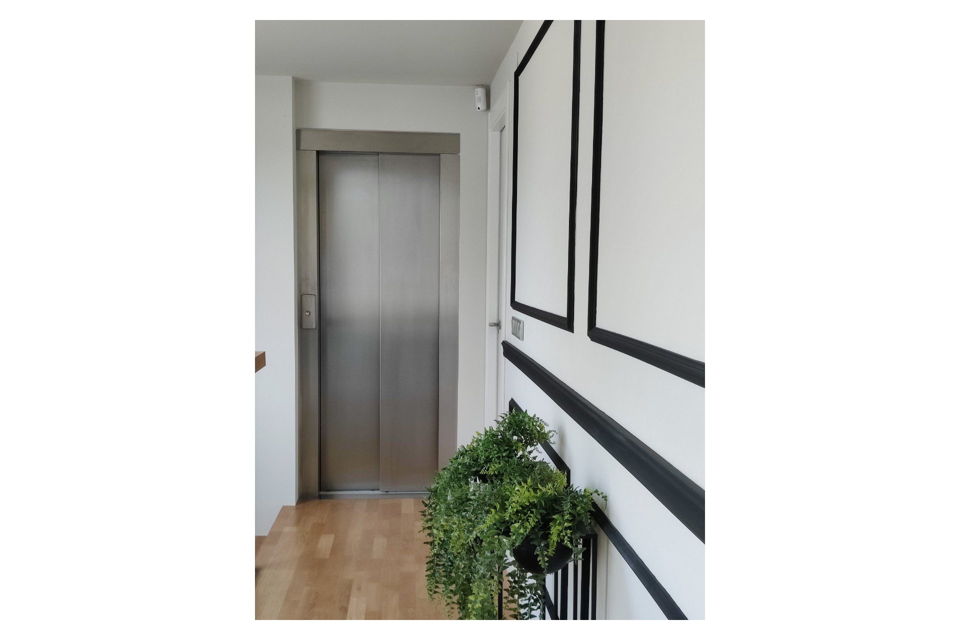 Herverkoop - Villa -
Finestrat