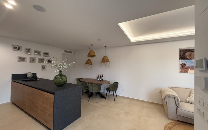 Herverkoop - Villa -
Finestrat