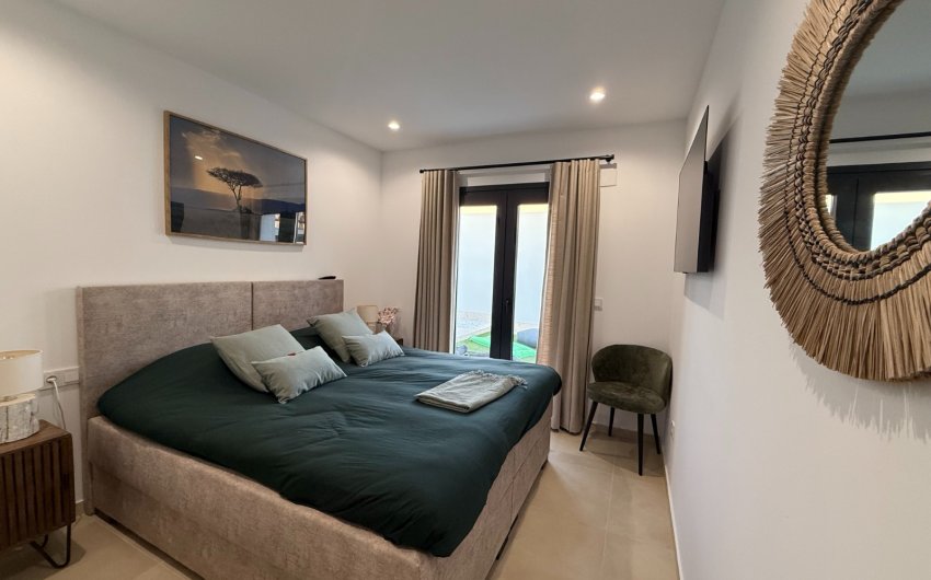 Herverkoop - Villa -
Finestrat