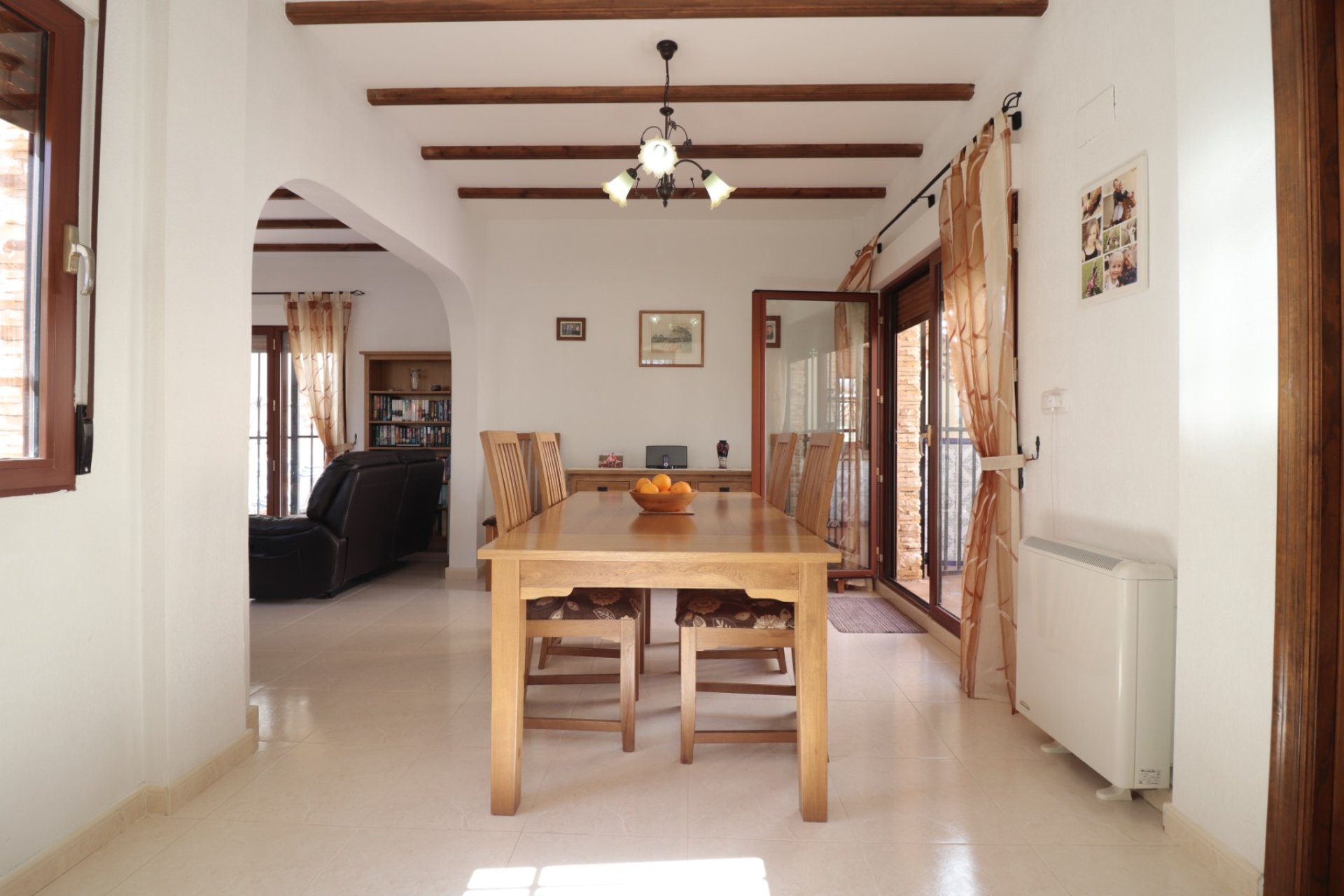 Herverkoop - Villa -
Formentera del Segura - Euroroda