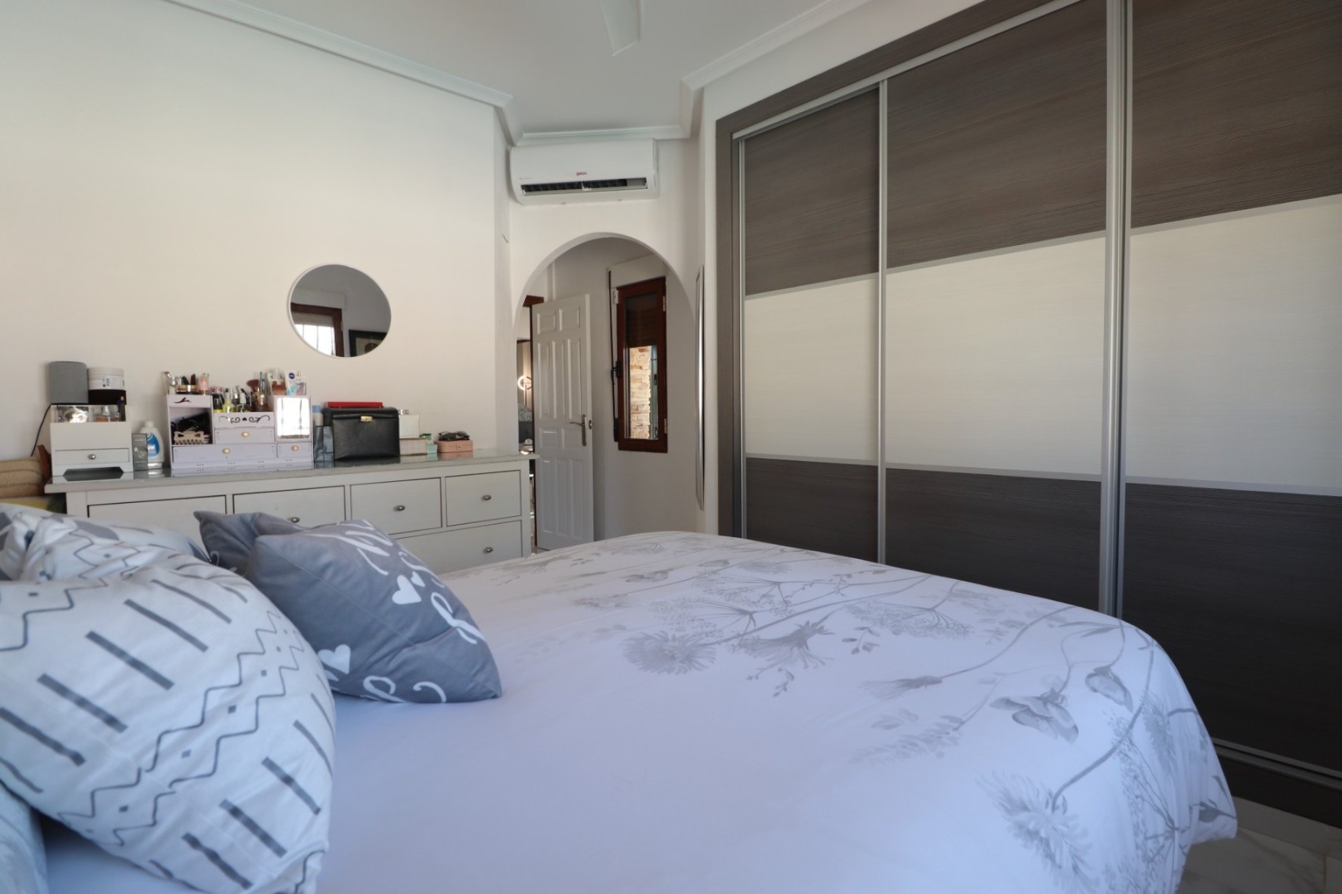 Herverkoop - Villa -
Formentera del Segura - Fincas de La Vega