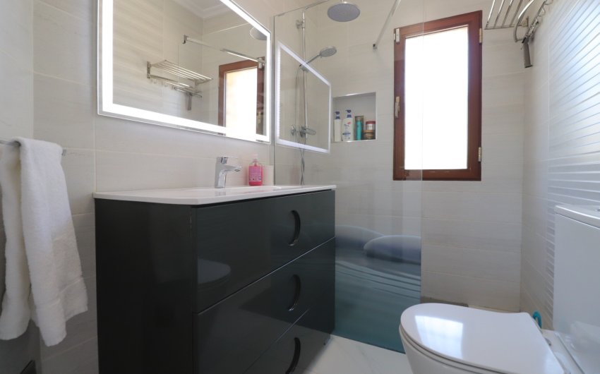 Herverkoop - Villa -
Formentera del Segura - Fincas de La Vega