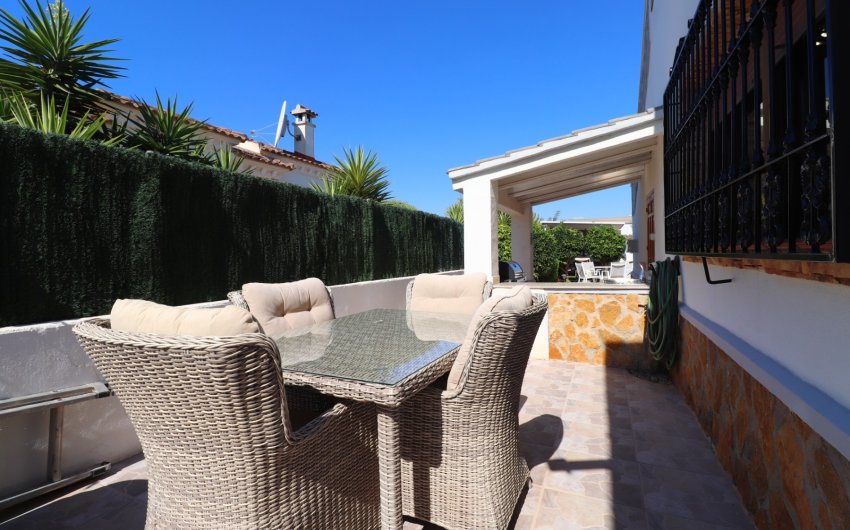 Herverkoop - Villa -
Formentera del Segura - Fincas de La Vega