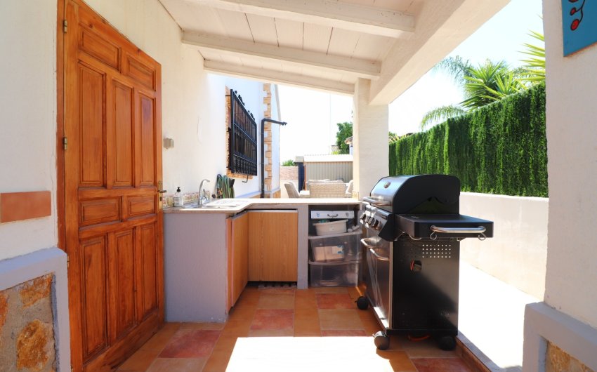 Herverkoop - Villa -
Formentera del Segura - Fincas de La Vega