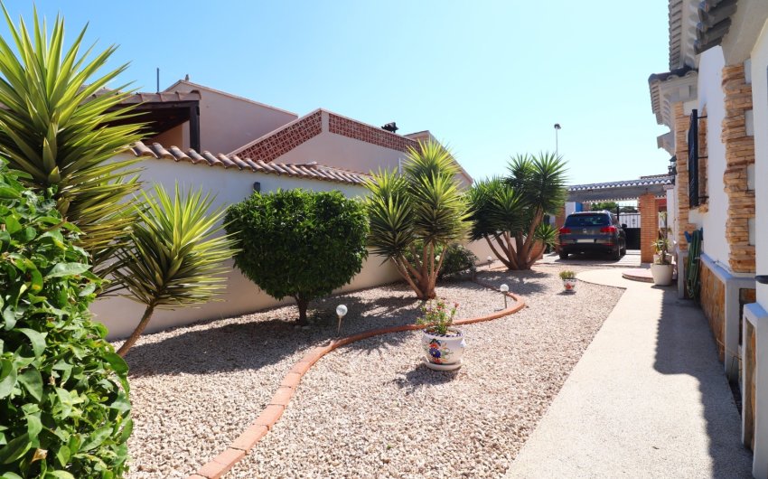 Herverkoop - Villa -
Formentera del Segura - Fincas de La Vega