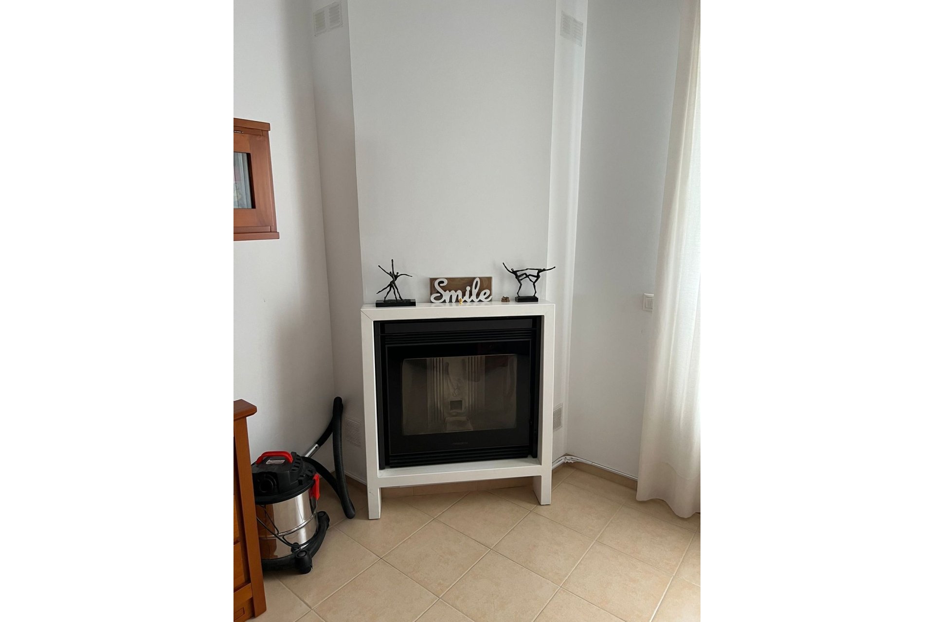 Herverkoop - Villa -
Fortuna - Inland