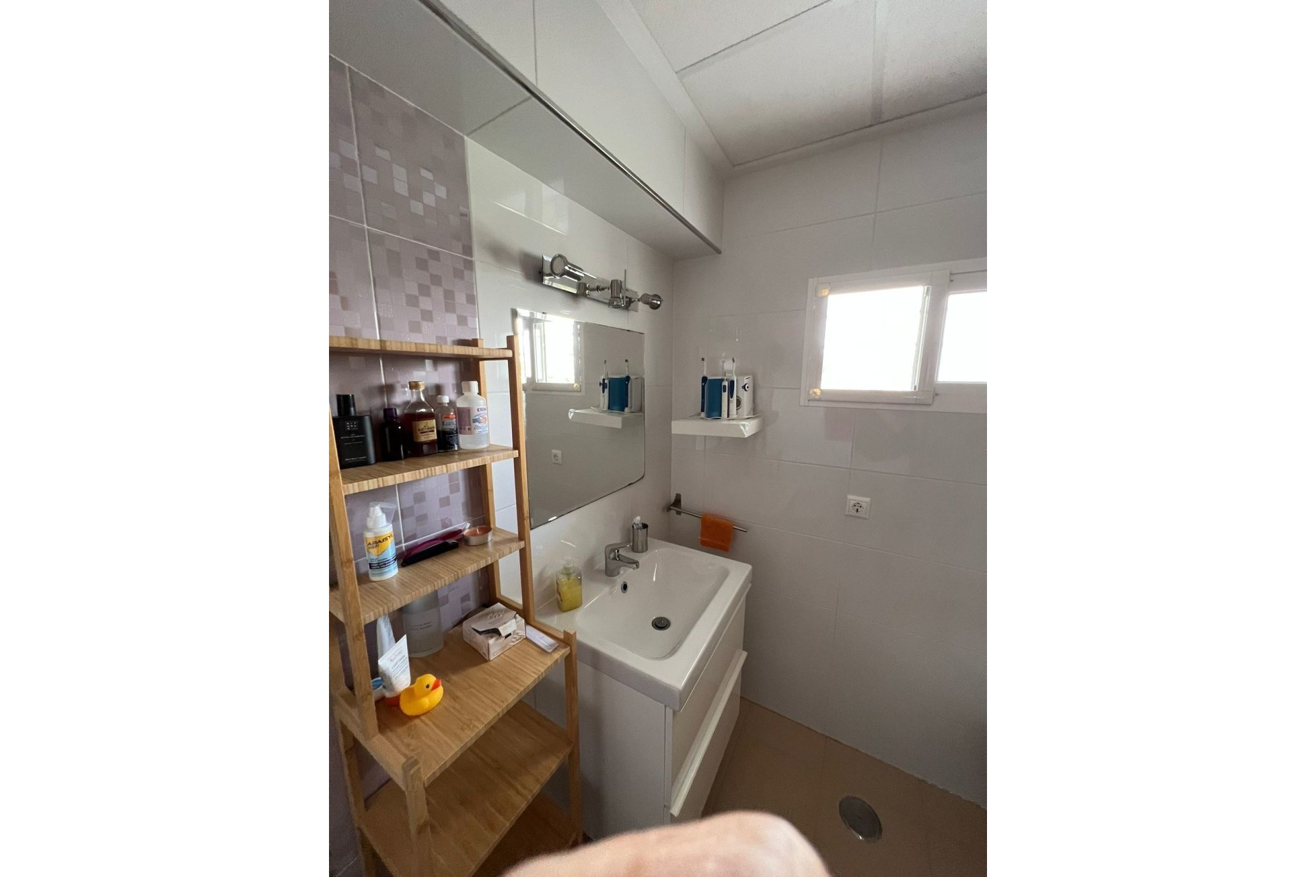 Herverkoop - Villa -
Fortuna - Inland