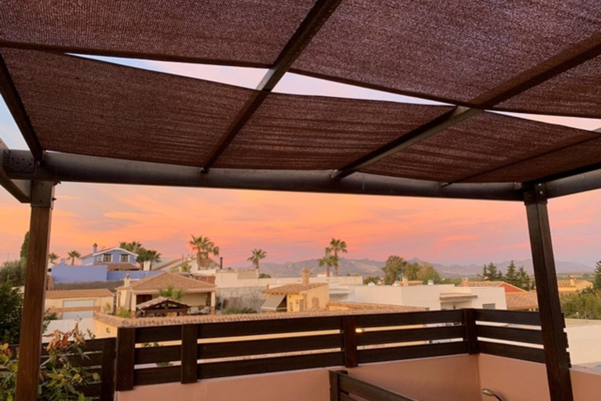 Herverkoop - Villa -
Fortuna - Inland