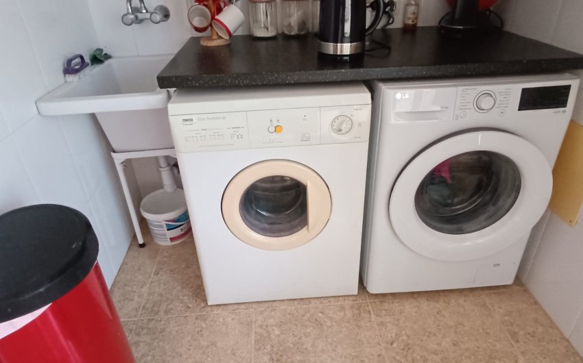 Herverkoop - Villa -
Fortuna