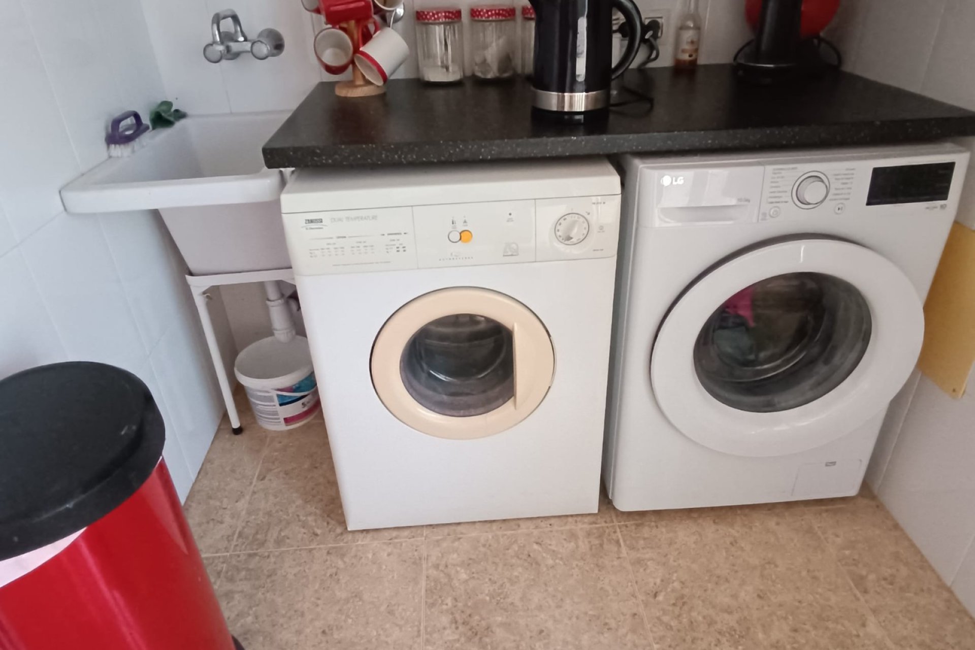 Herverkoop - Villa -
Fortuna