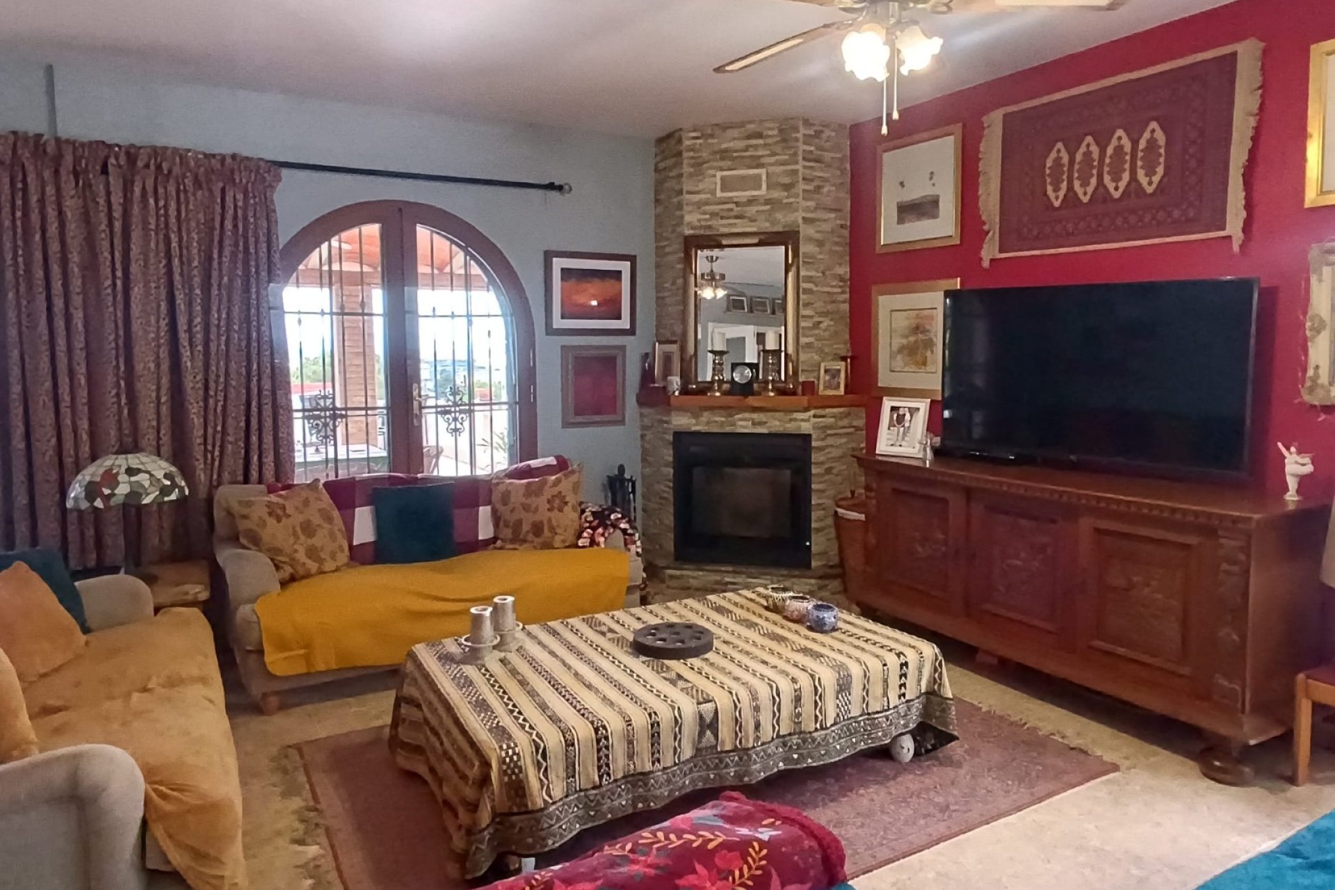 Herverkoop - Villa -
Fortuna