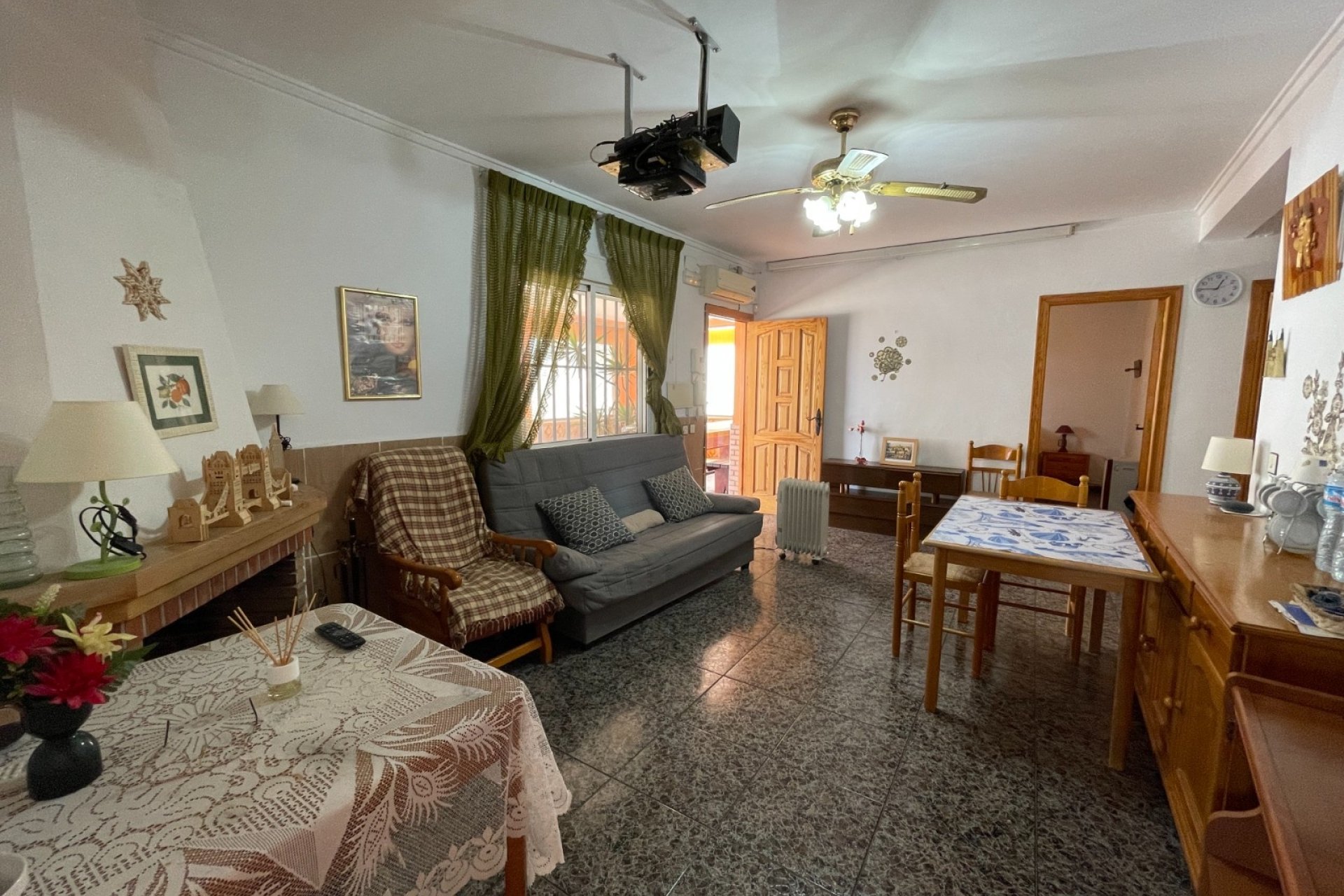 Herverkoop - Villa -
Guardamar del Segura - Costa Blanca
