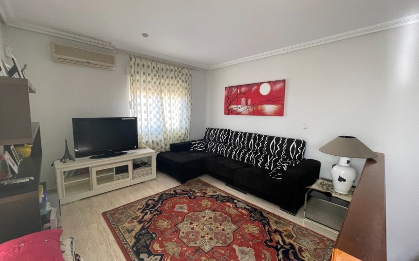 Herverkoop - Villa -
Guardamar del Segura - Costa Blanca