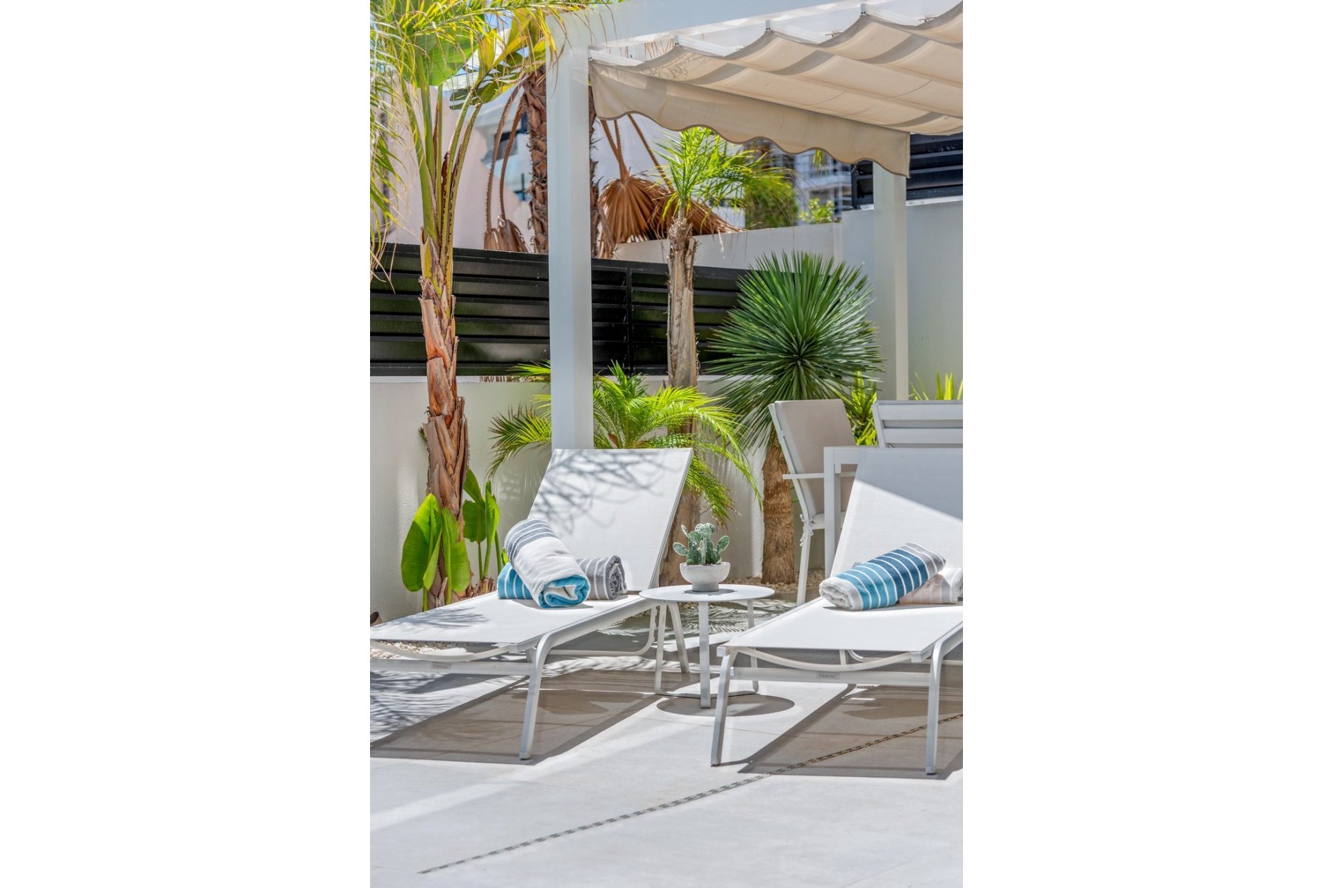 Herverkoop - Villa -
Guardamar del Segura - Costa Blanca