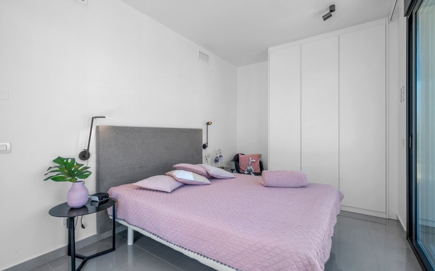 Herverkoop - Villa -
Guardamar del Segura - Costa Blanca