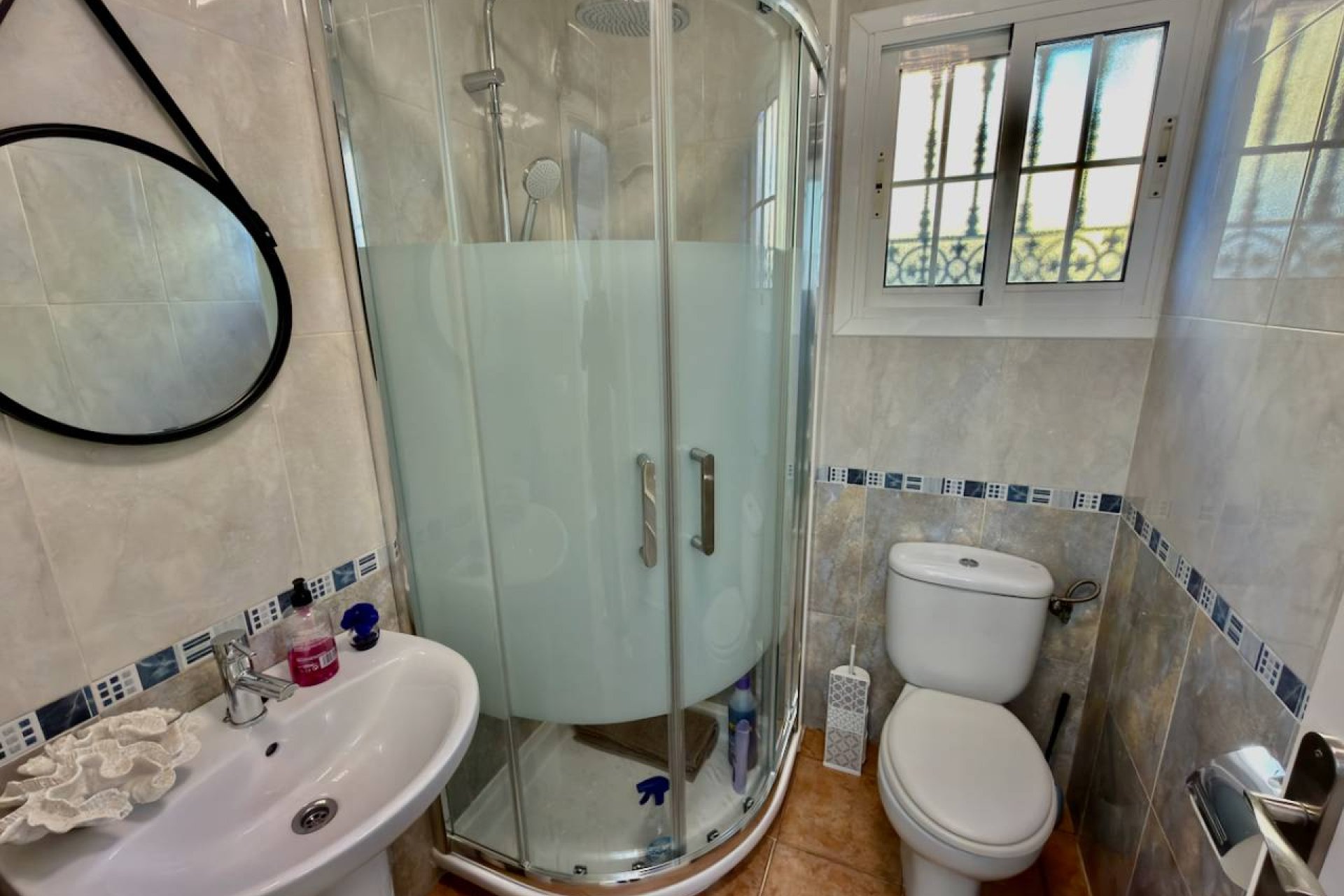 Herverkoop - Villa -
Guardamar del Segura - El Raso