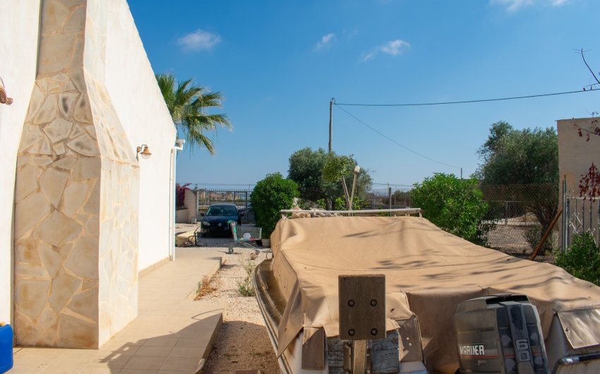 Herverkoop - Villa -
Guardamar del Segura - El Raso