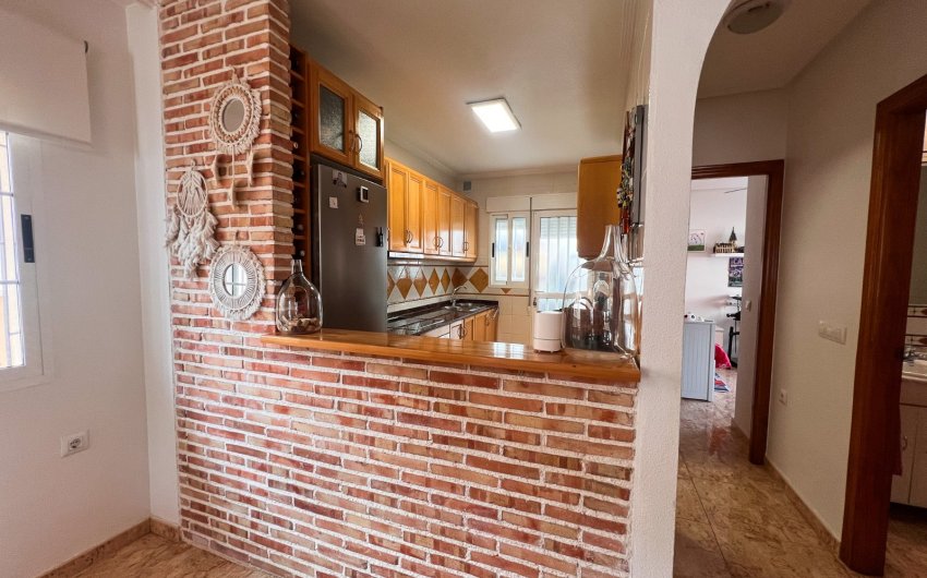 Herverkoop - Villa -
Guardamar del Segura - El Raso