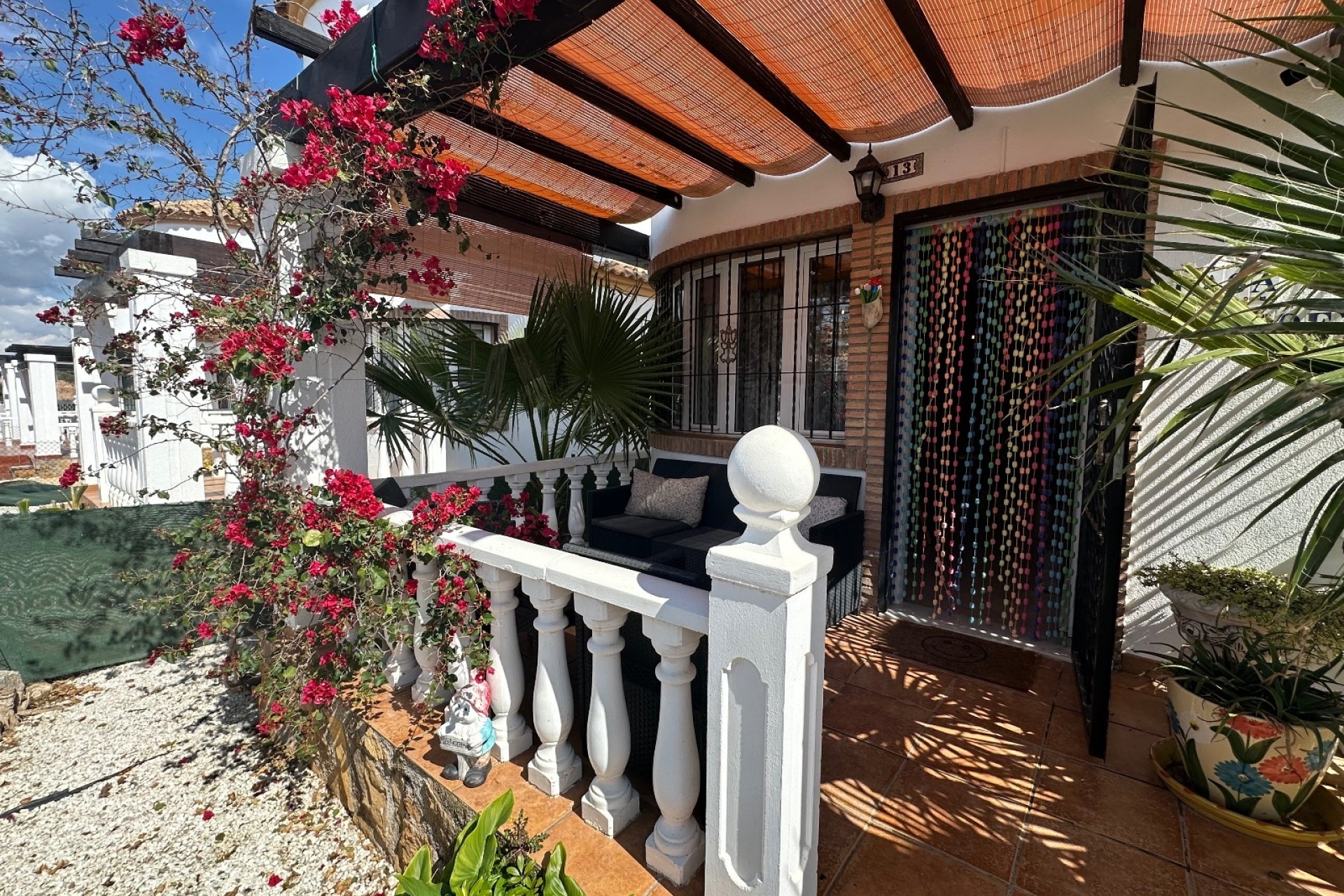 Herverkoop - Villa -
Guardamar del Segura - El Raso