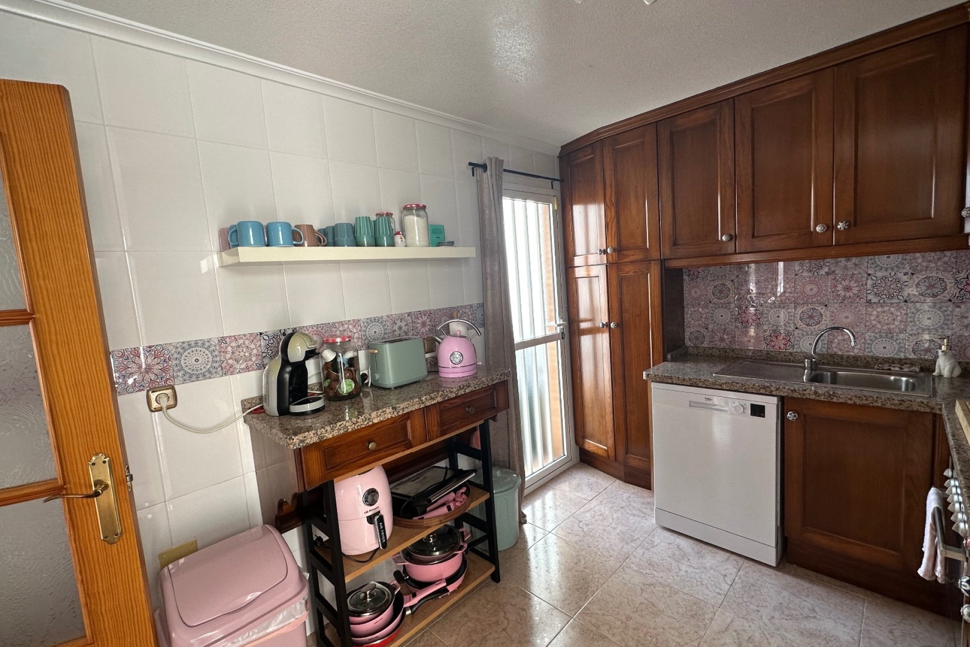 Herverkoop - Villa -
Guardamar del Segura - El Raso