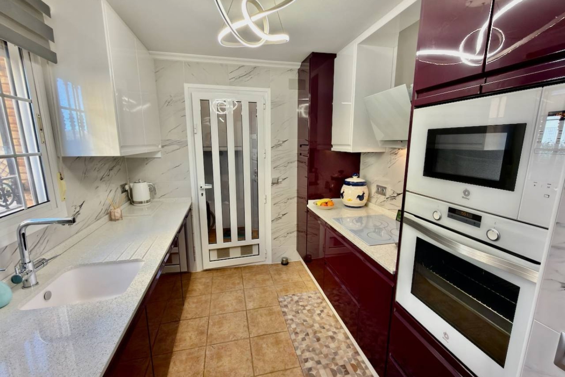 Herverkoop - Villa -
Guardamar del Segura - El Raso