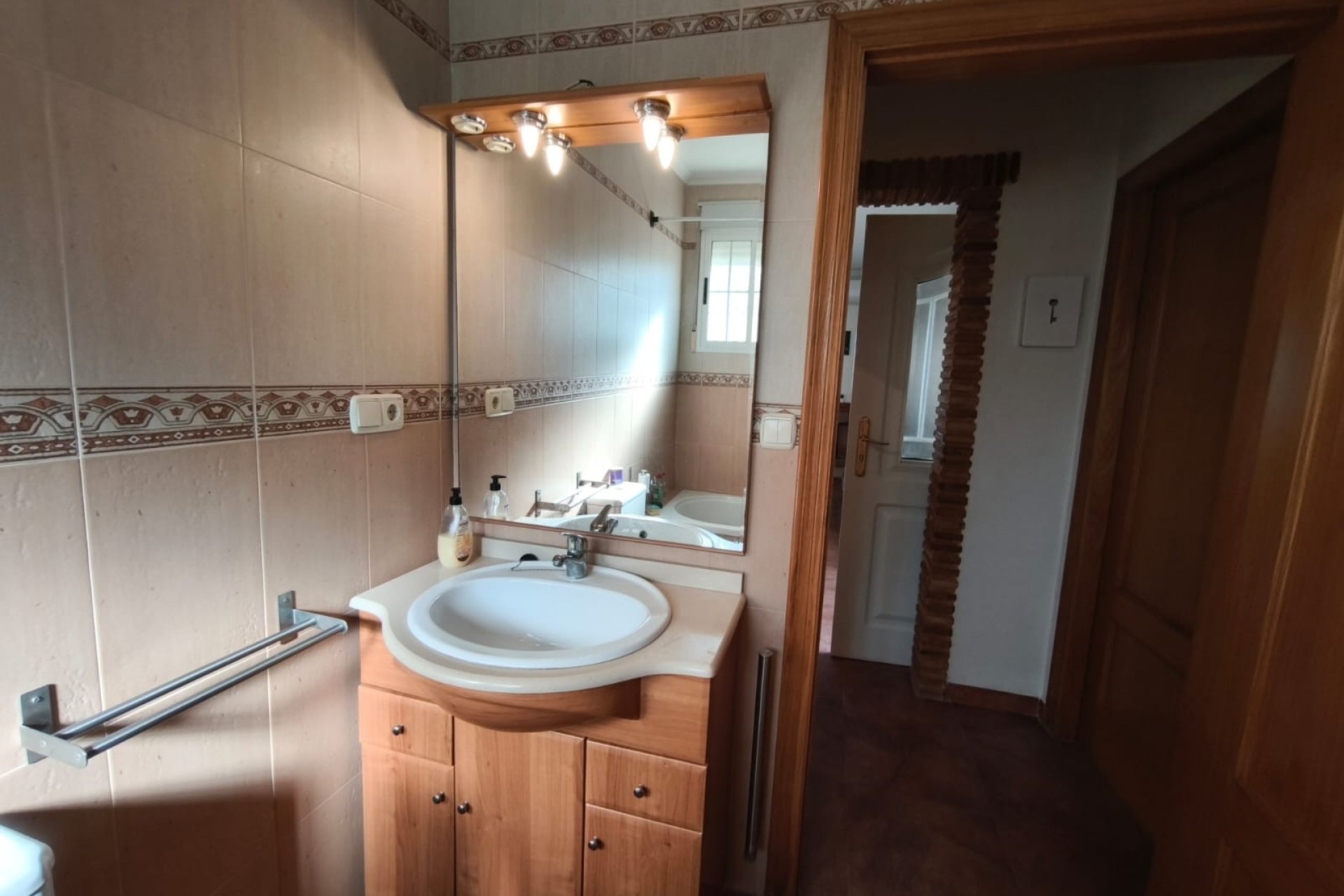 Herverkoop - Villa -
Hondón de los Fráiles - Inland