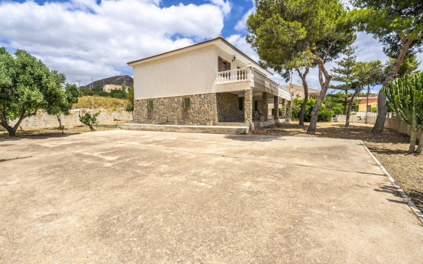 Herverkoop - Villa -
Isla Plana