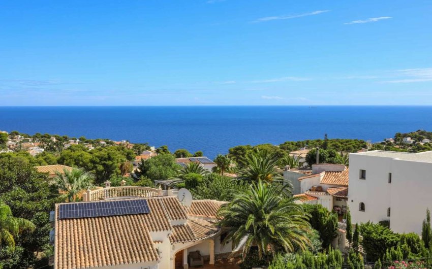 Herverkoop - Villa -
Jávea - Costa Blanca