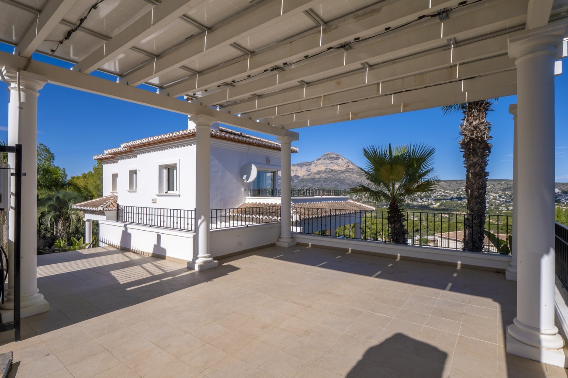 Herverkoop - Villa -
Jávea - Costa Blanca