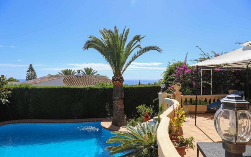 Herverkoop - Villa -
Jávea - Costa Blanca