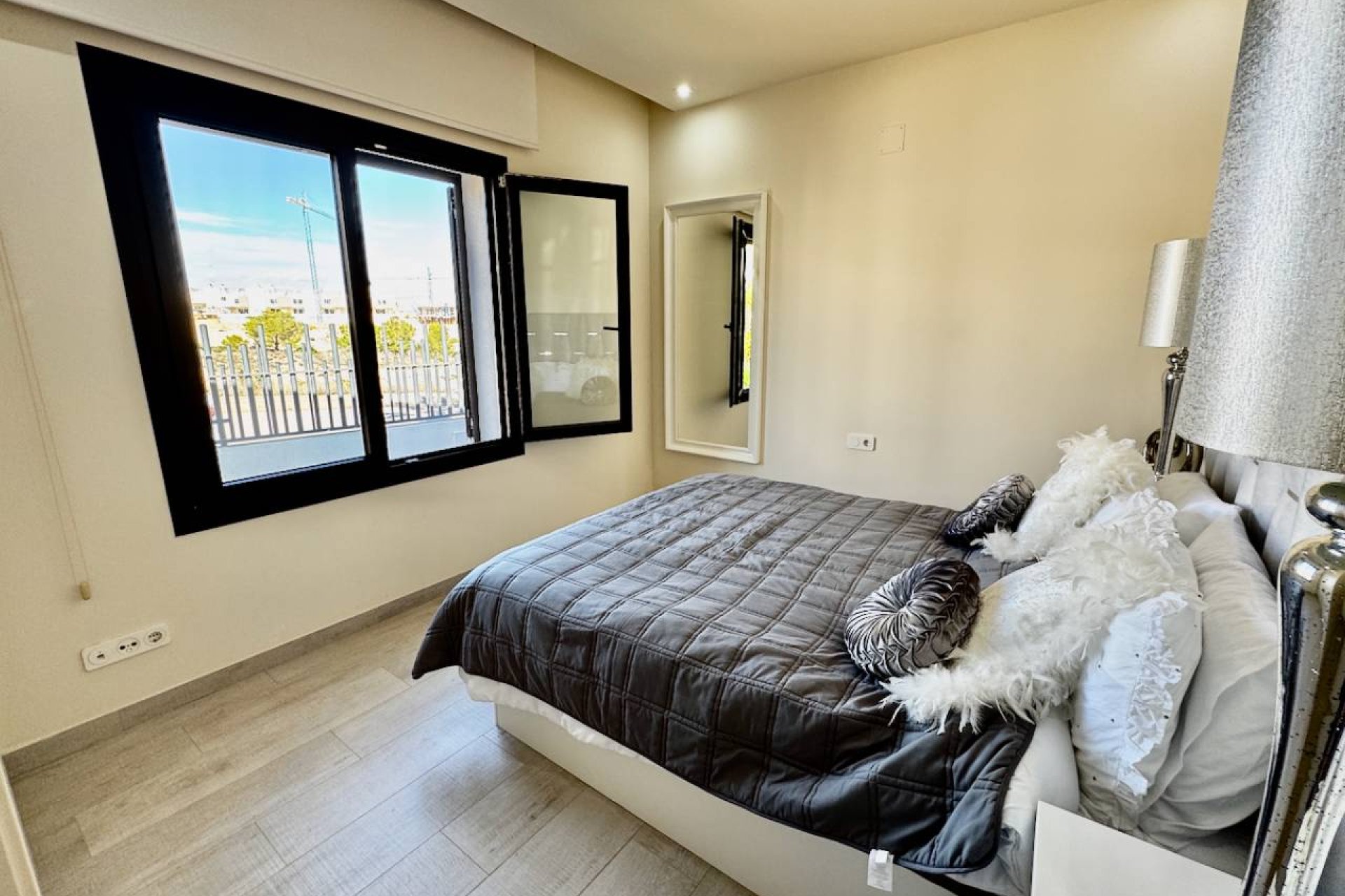 Herverkoop - Villa -
La Finca Golf - La finca Golf