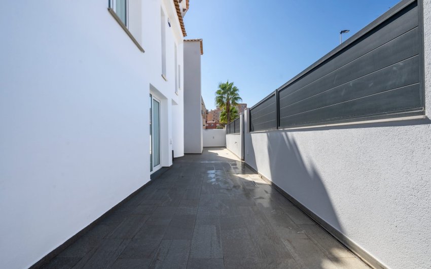 Herverkoop - Villa -
La Manga del Mar Menor - Costa Calida