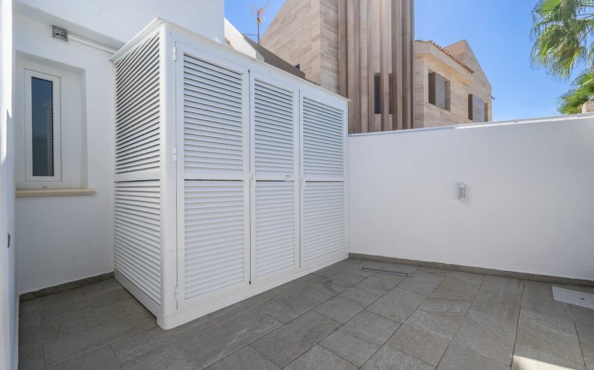 Herverkoop - Villa -
La Manga del Mar Menor - Costa Calida