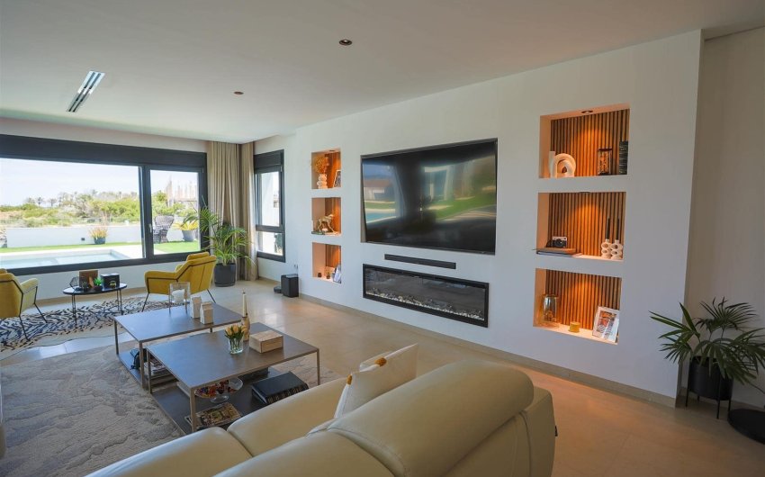 Herverkoop - Villa -
La Manga del Mar Menor - Costa Calida