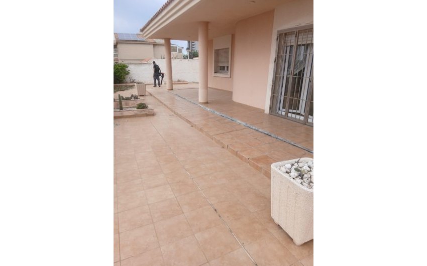 Herverkoop - Villa -
La Manga del Mar Menor - Playa Del Galán