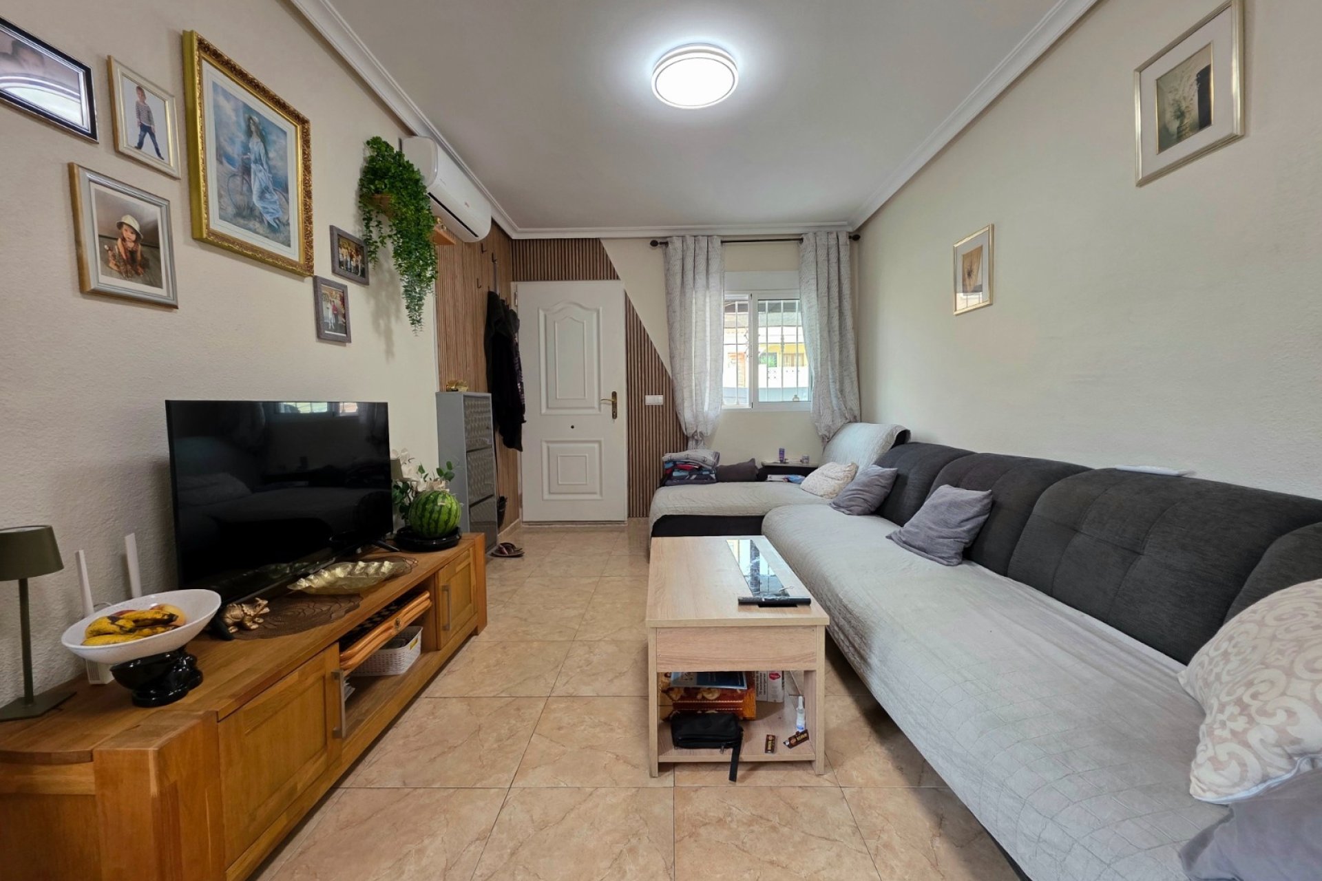 Herverkoop - Villa -
La Marina - La Marina Urb
