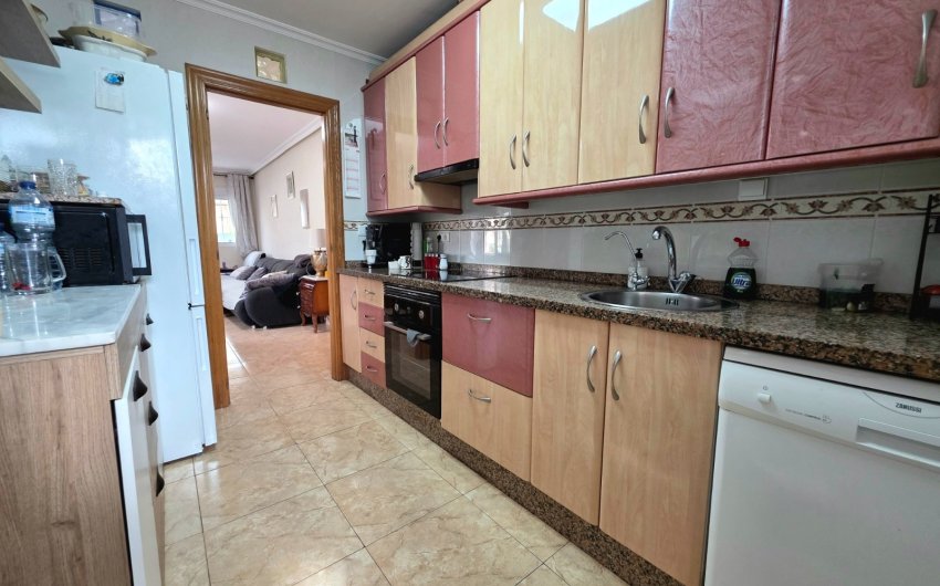 Herverkoop - Villa -
La Marina - La Marina Urb