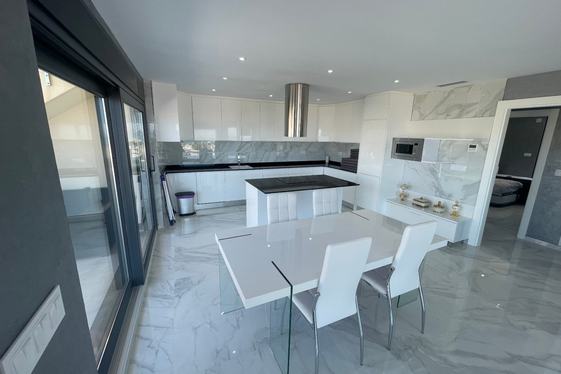 Herverkoop - Villa -
La Mata - Costa Blanca